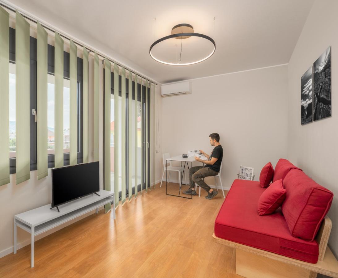 Astra In City Ioannina Exterior photo