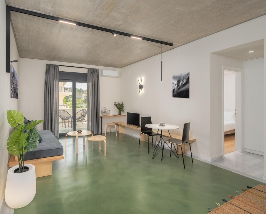 Astra In City Ioannina Exterior photo