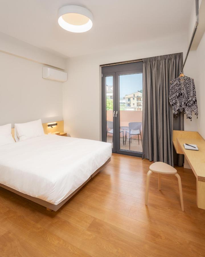 Astra In City Ioannina Exterior photo