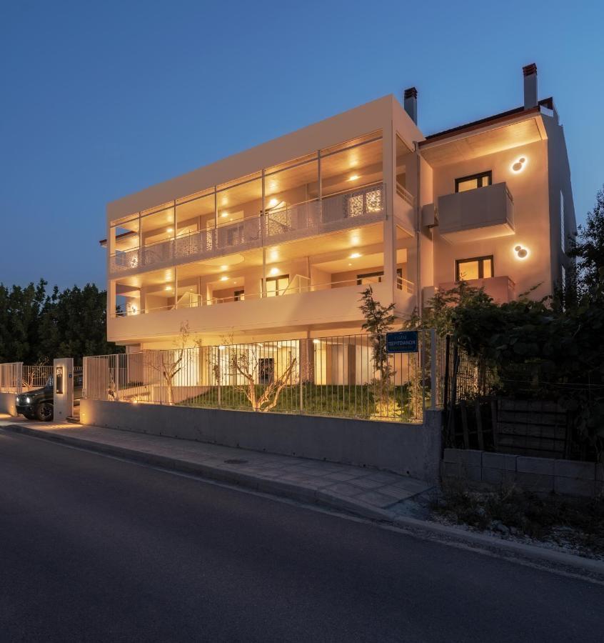 Astra In City Ioannina Exterior photo